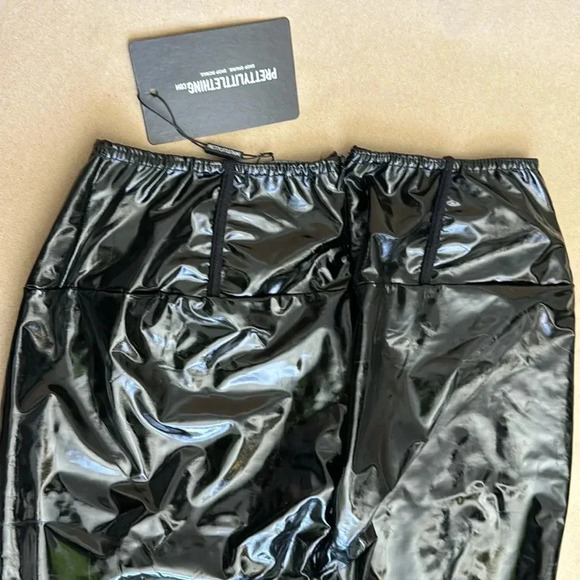 Pretty Little Thing - Shape Black High Waist Leggings - Picture 5 of 9